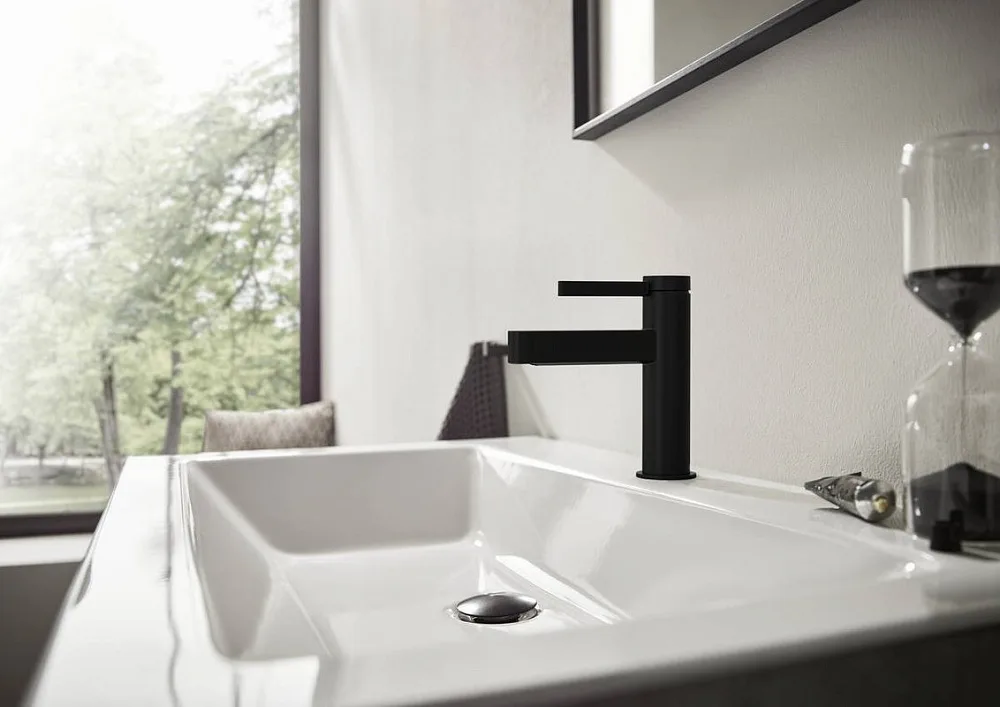 Смеситель для раковины Hansgrohe Finoris 100 76010670 матовый черный Sancos — официальный сайт