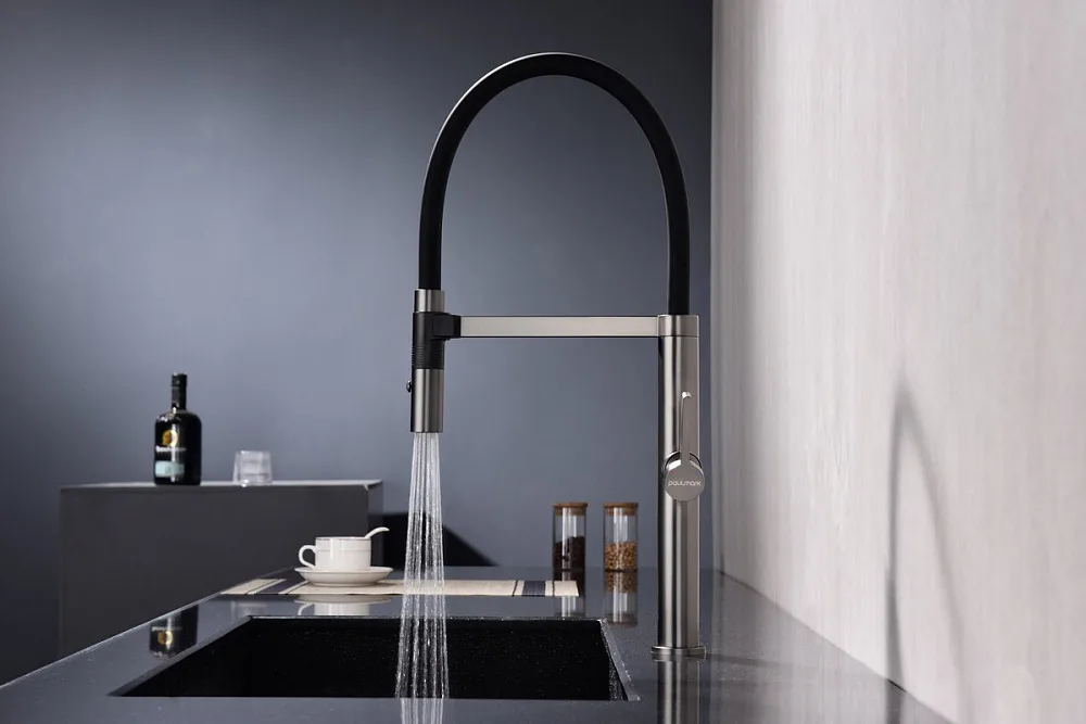Смеситель для кухни Paulmark Leader Le214101-B с гибким изливом, беретта Sancos — официальный сайт