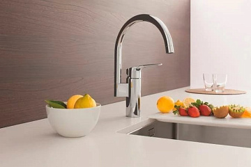 Смеситель для кухни Grohe Eurosmart 33202003