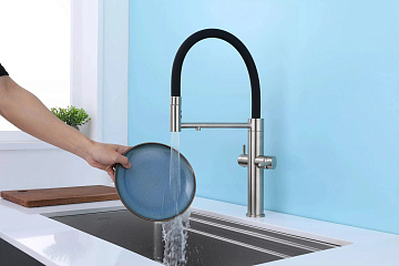 Смеситель для кухни Paulmark Nexus Ne213999-BS с гибким изливом, брашированная сталь