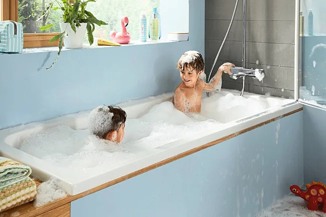 Душевая стойка Hansgrohe Croma 27687000, для ванны с душем, с термостатом Sancos — Оригинал