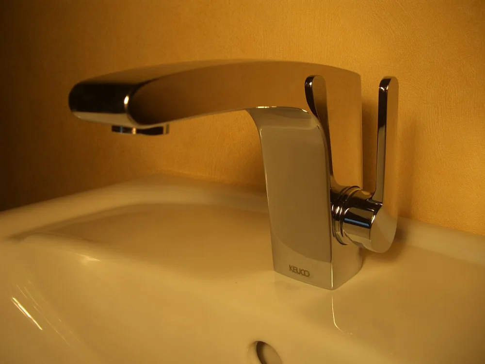 Смеситель для раковины Keuco Elegance new 51602 010000 Sancos — официальный сайт