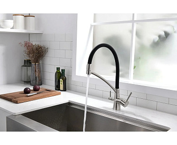 Смеситель для кухни Paulmark Siegen Si213111-BS, с гибким изливом, брашированная сталь