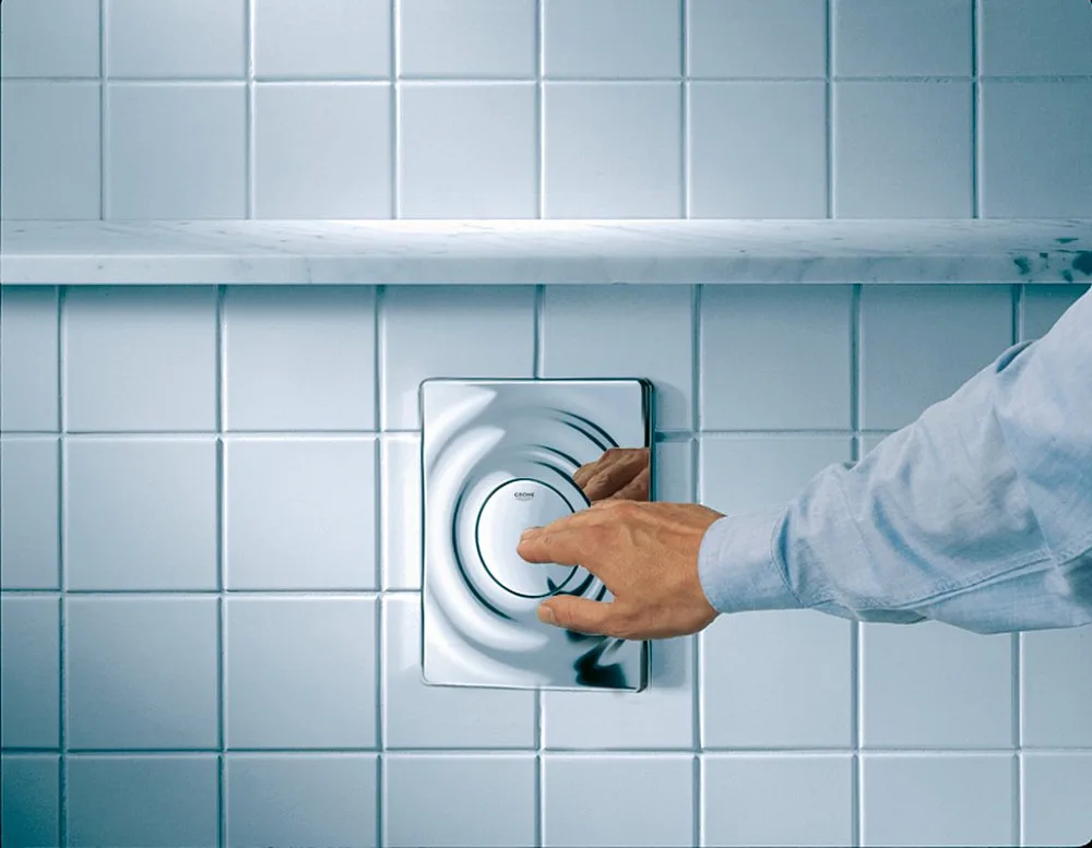 Кнопка смыва Grohe Surf 38574000, хром Sancos — официальный сайт