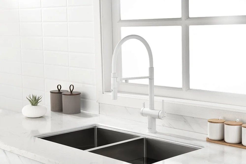 Смеситель для кухни Paulmark Gravity Gr213888-WH, белый матовый Sancos — официальный сайт