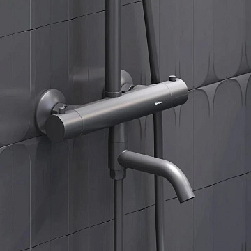 Душевая стойка Damixa Jupiter 977810300, черная матовая