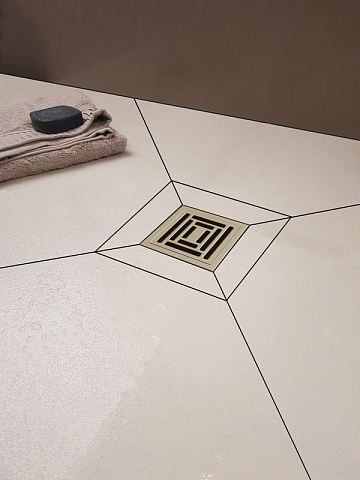 Душевой трап Berges Platz Uno 090069, 10x10 см