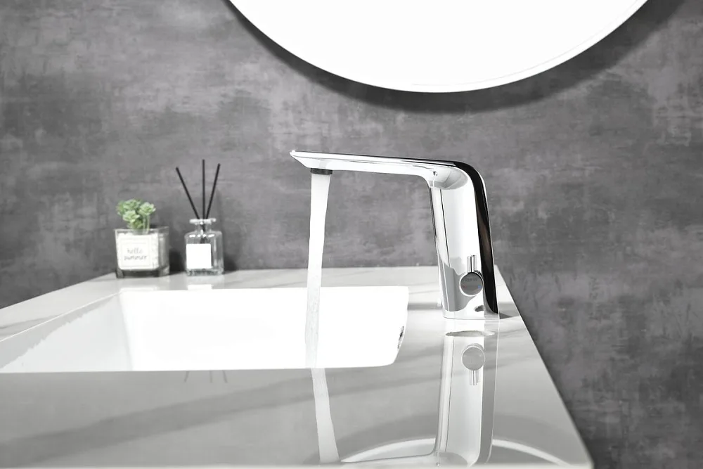 Смеситель для раковины Black&White Gravity 7101С сенсорный, chrome Sancos — официальный сайт