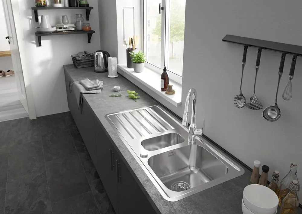 Смеситель для кухни Hansgrohe Focus M42 71800000 хром Sancos — официальный сайт