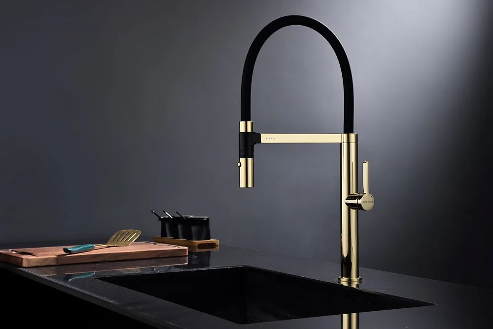 Смеситель для кухни Paulmark Leader Le214101-G, с гибким изливом, золото Sancos — официальный сайт