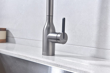 Смеситель для кухни Paulmark Universal Un213880-GM вороненая сталь