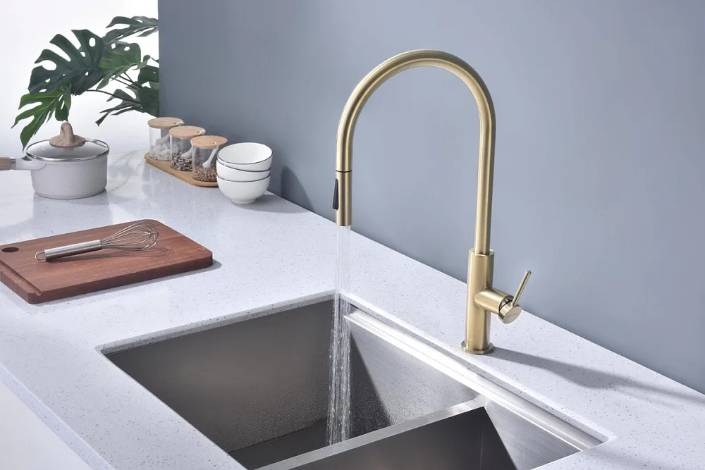 Смеситель для кухни Paulmark Senso Se215180-SBG светлое брашированное золото Sancos — официальный сайт