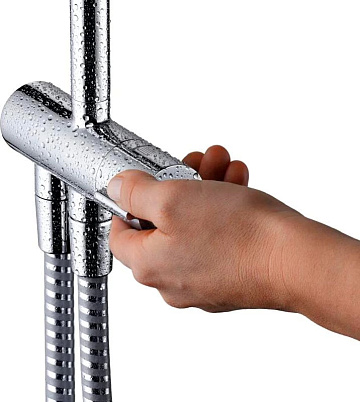 Душевая стойка Hansgrohe Vernis Shape 26282000 Showerpipe 230 1jet Reno хром