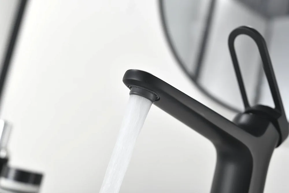 Смеситель для раковины Black&White Gravity 7109MB matt black Sancos — официальный сайт