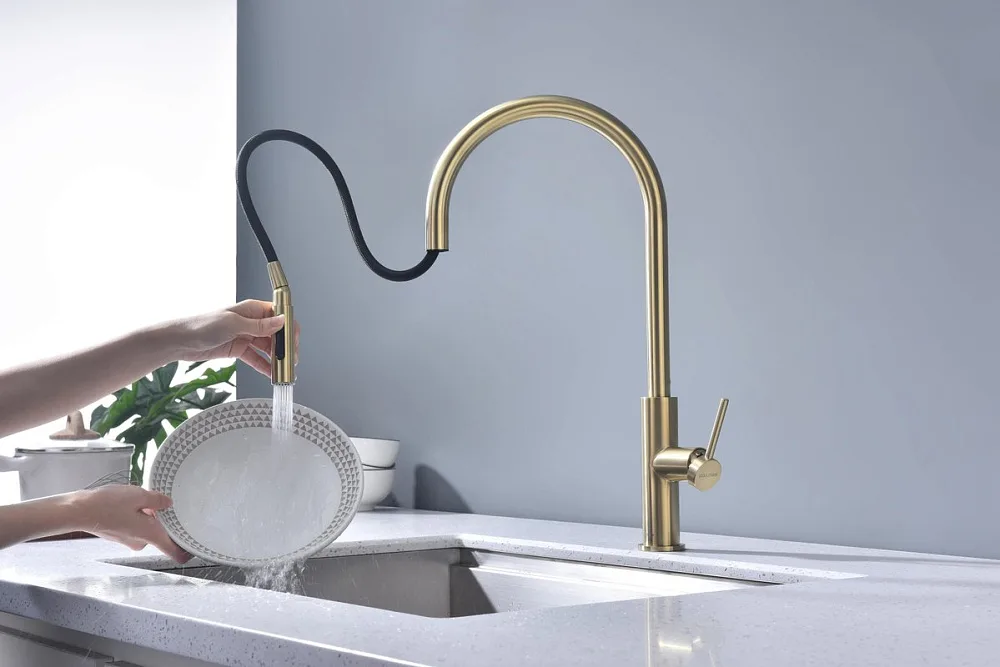 Смеситель для кухни Paulmark Senso Se215180-SBG светлое брашированное золото Sancos — официальный сайт