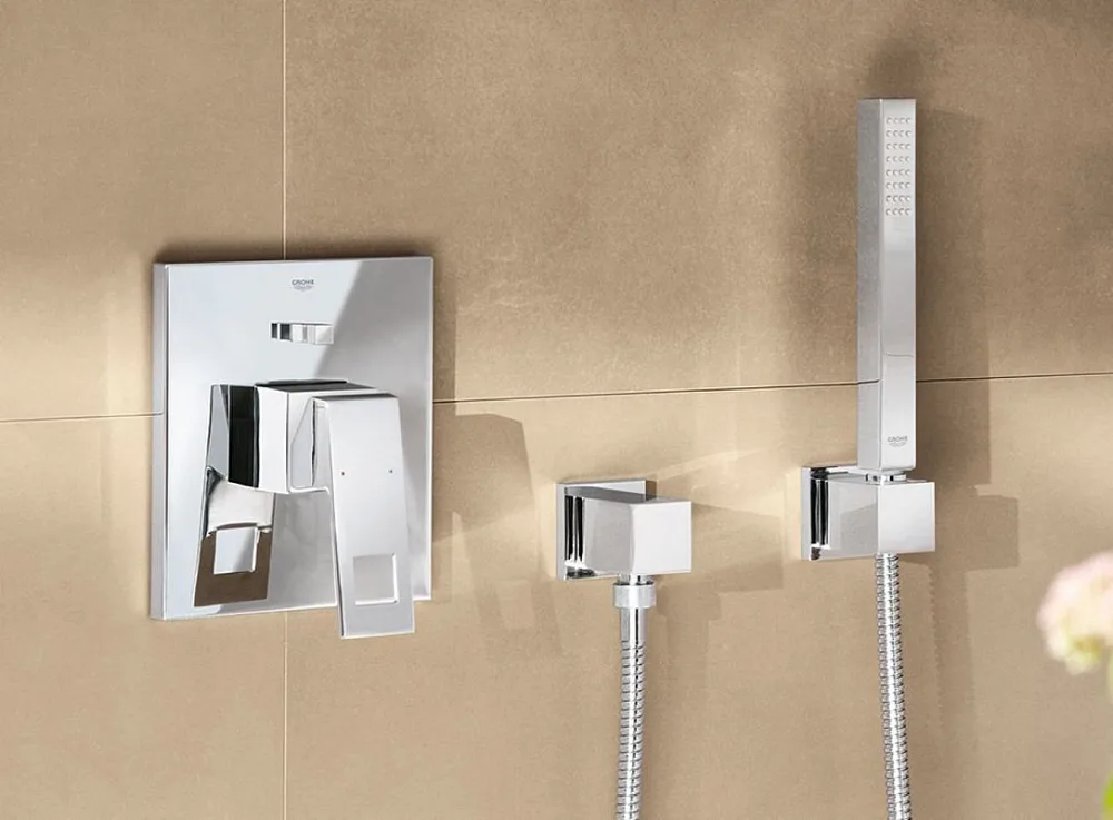 Шланговое подключение Grohe Euphoria Cube 27704000 Sancos — официальный сайт