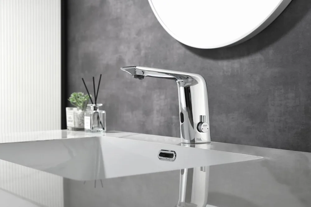 Смеситель для раковины Black&White Gravity 7101С сенсорный, chrome Sancos — официальный сайт