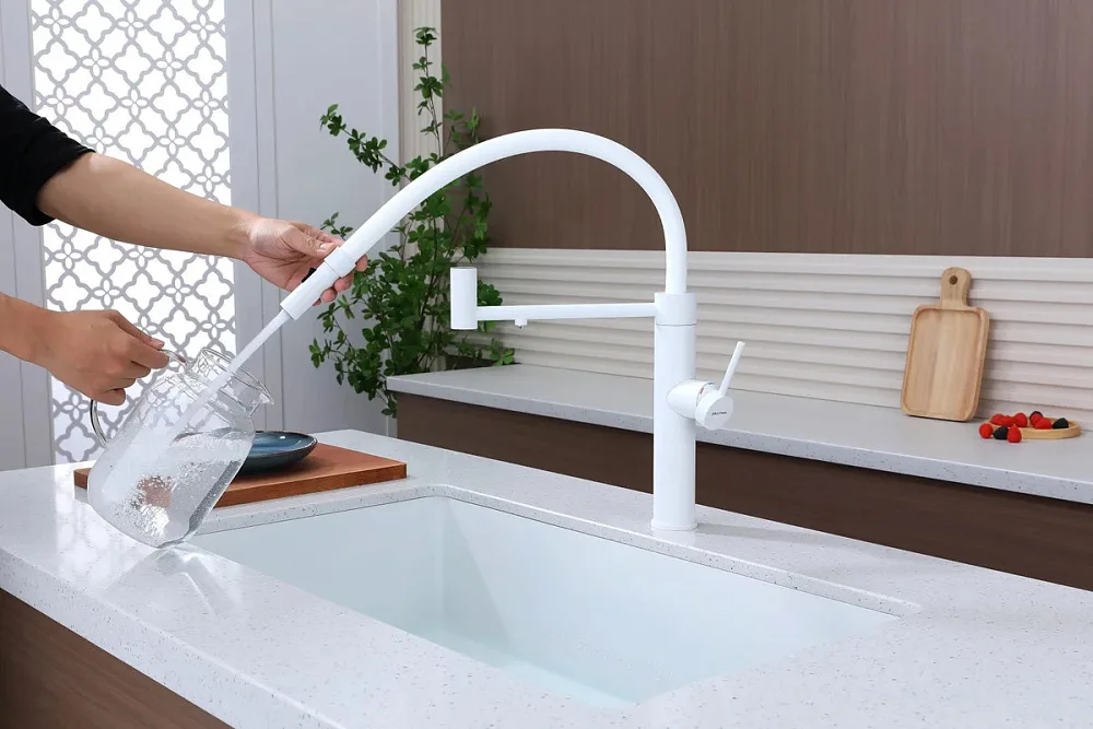 Смеситель для кухни Paulmark Ganymede Ga213199-WH с гибким изливом, белый матовый Sancos — официальный сайт