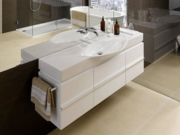 Мебельная раковина Laufen Palace 8.1170.4.000.104.1