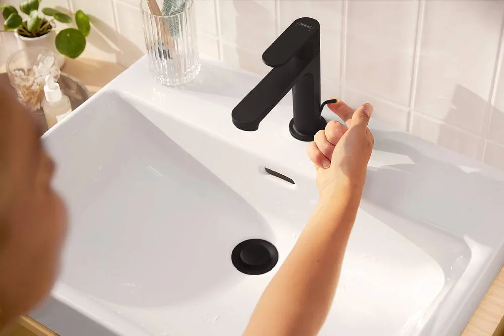 Смеситель для раковины Hansgrohe Rebris S 72517670 с донным клапаном, черный матовый Sancos — официальный сайт