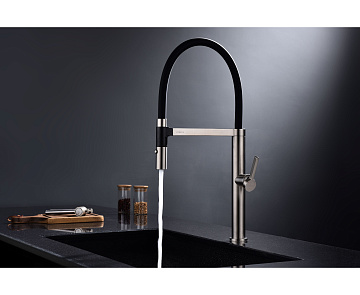 Смеситель для кухни Paulmark Leader Le214101-BS, с гибким изливом, брашированная сталь