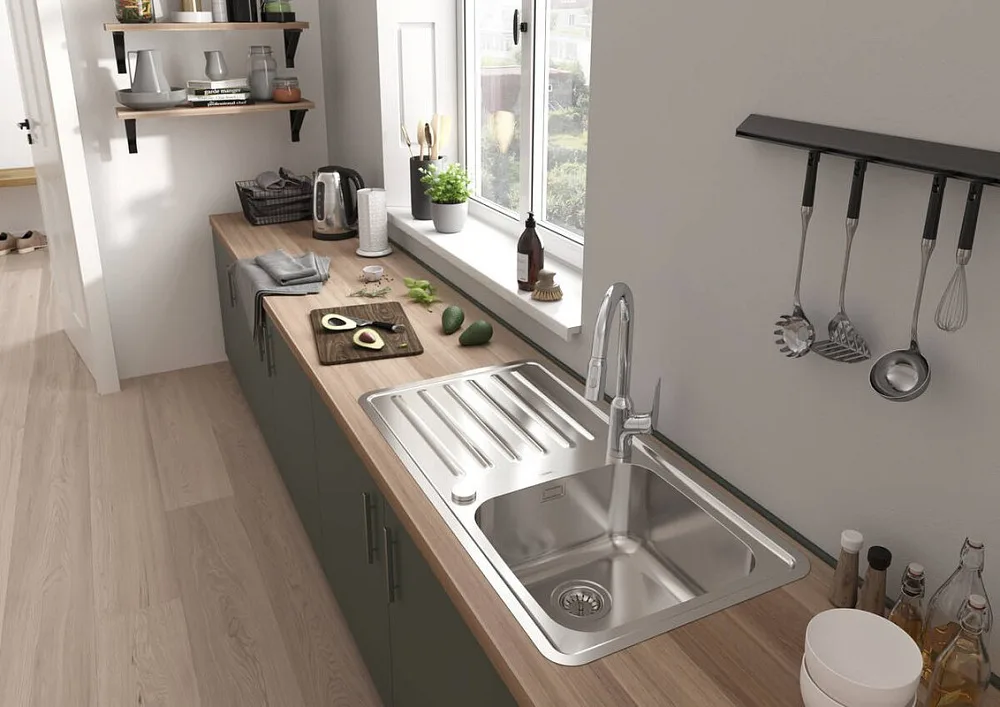 Смеситель для кухни Hansgrohe Focus M42 71800000 хром Sancos — официальный сайт