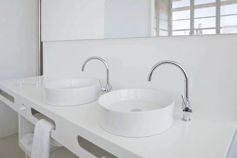 Смеситель для кухни Grohe Minta 32917000 Sancos — официальный сайт