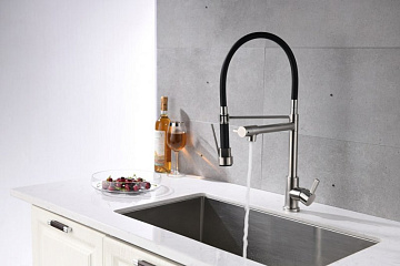 Смеситель для кухни BelBagno BB-LAM50-IN с гибким изливом