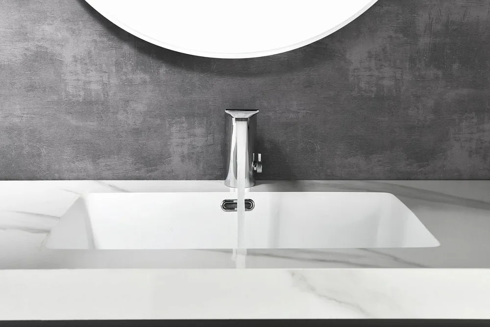 Смеситель для раковины Black&White Gravity 7101С сенсорный, chrome Sancos — официальный сайт