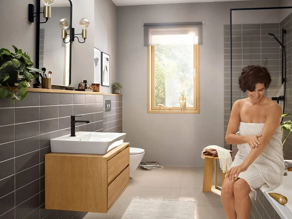 Смеситель для раковины Hansgrohe Rebris E 72557670 с донным клапаном, черный матовый Sancos — официальный сайт