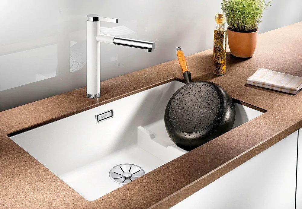 Мойка кухонная Blanco Subline 700-U Level белая Sancos — официальный сайт