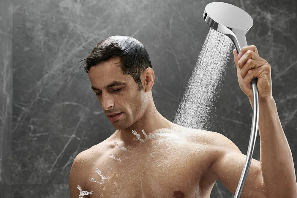 Душевая лейка Hansgrohe Rainfinity 130 26865000 EcoSmart, хром
