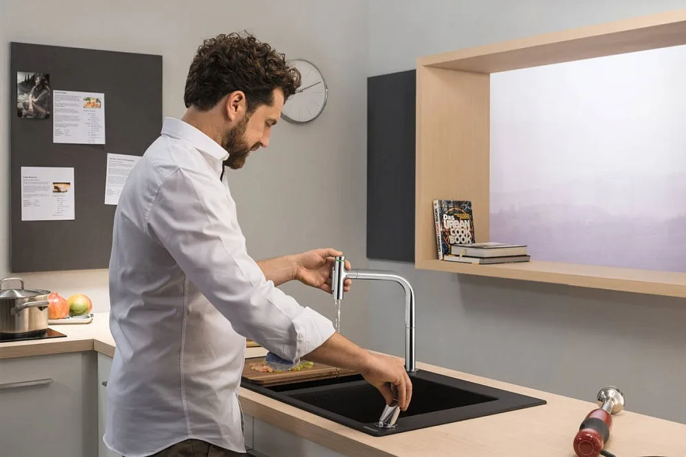 Смеситель для кухни Hansgrohe Metris Select M71 Metris Select M71 73819000 хром Sancos — официальный сайт