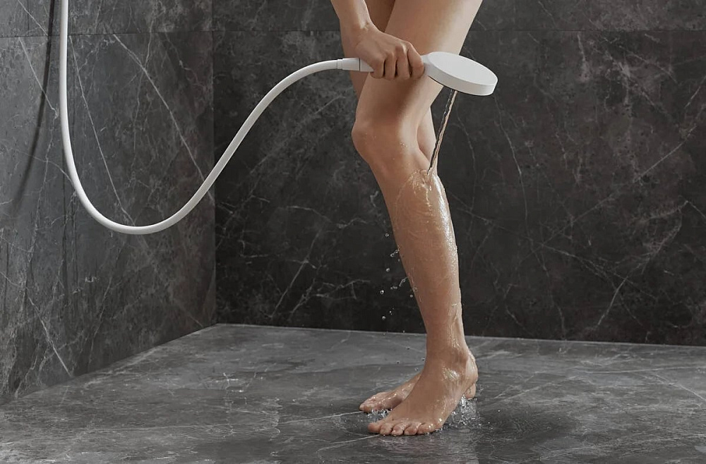 Душевая лейка Hansgrohe Rainfinity 130 26865700 EcoSmart, матовый белый