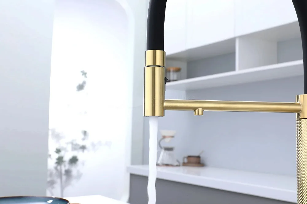 Смеситель для кухни Paulmark Ganymede Diamond Gd613199-LG с гибким изливом, светлое золото Sancos — официальный сайт