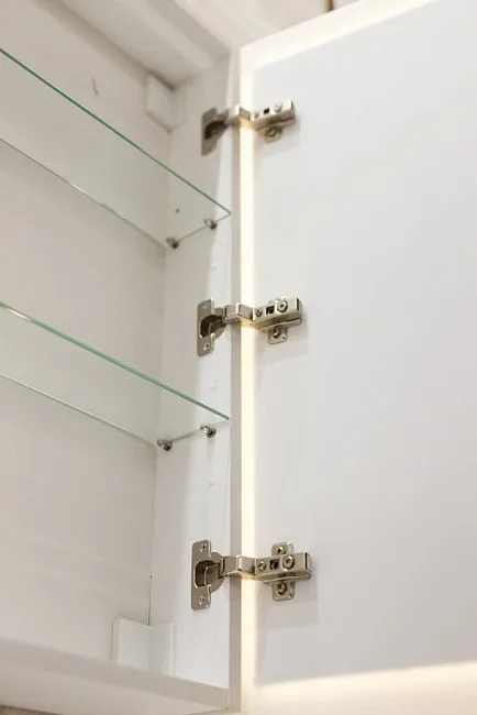 Зеркало-шкаф BelBagno Marino SPC-MAR-600/800-1A-LED-TCH с подсветкой Sancos — Оригинал
