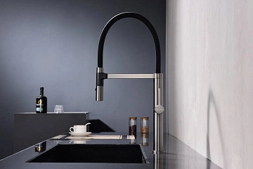 Смеситель для кухни Paulmark Leader Le214101-B с гибким изливом, беретта