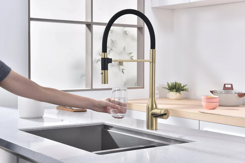Смеситель для кухни Paulmark Magneto One Ma213188-LG, светлое золото Sancos — официальный сайт