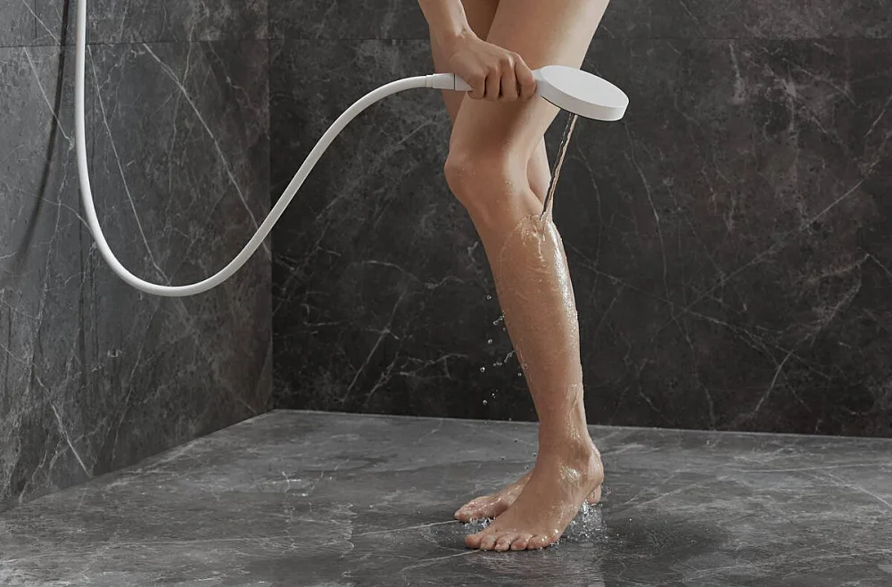 Душевой гарнитур Hansgrohe Rainfinity 26851700, матовый белый Sancos — официальный сайт