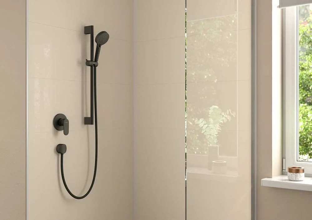 Встраиваемый смеситель Hansgrohe Vernis Blend 71649670, матовый черный Sancos — официальный сайт