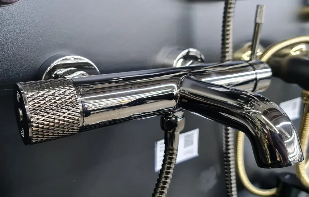 Смеситель для ванны с душем Boheme Uno 463-SGM, shine gun metal Sancos — официальный сайт
