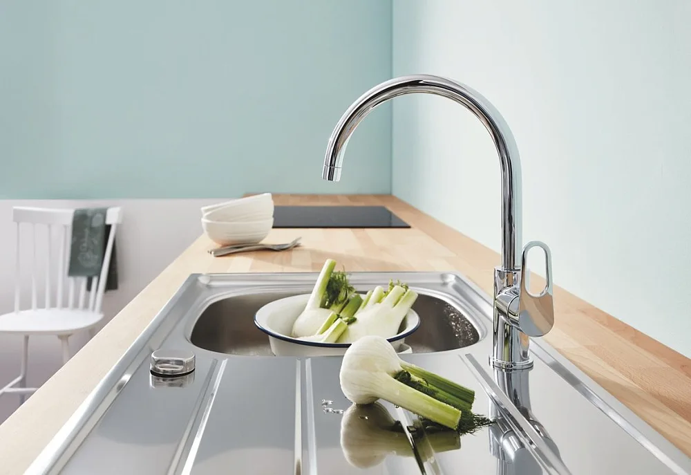 Смеситель для кухни Grohe 31538001 хром Sancos — официальный сайт