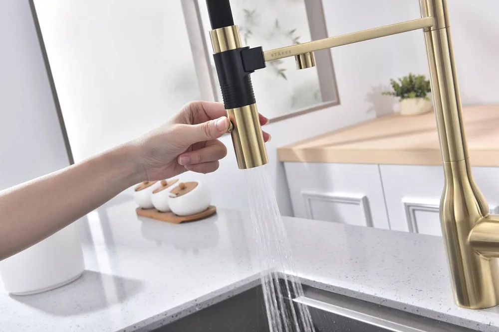 Смеситель для кухни Paulmark Magneto One Ma213188-LG, светлое золото Sancos — официальный сайт