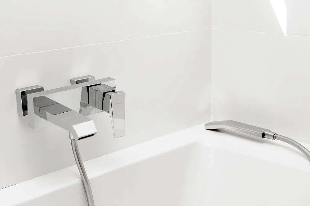 Смеситель для ванны с душем Clever Ventu 99435 Sancos — официальный сайт
