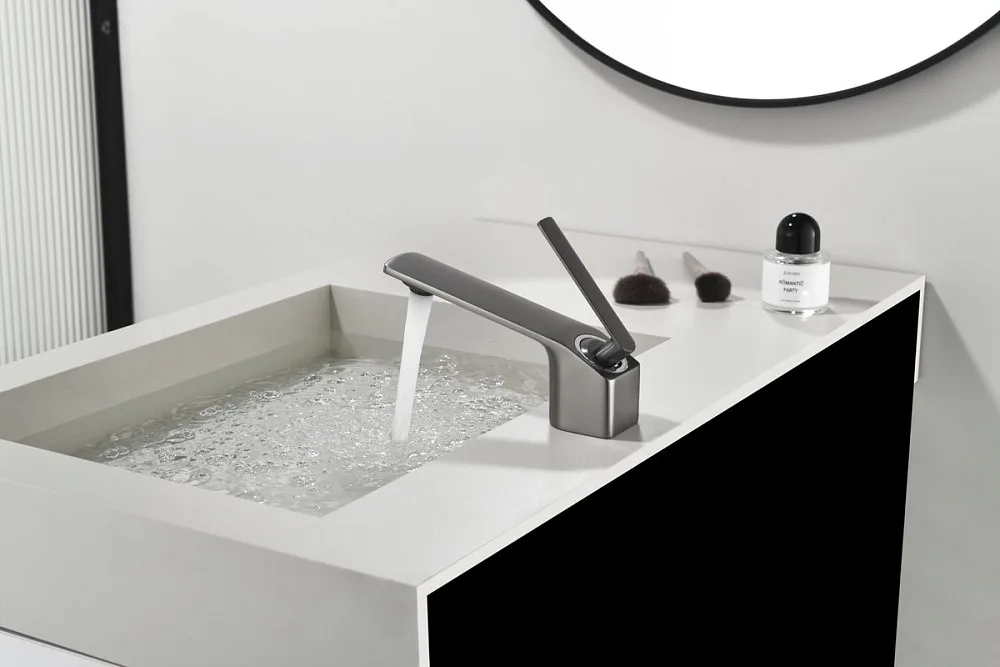 Смеситель для раковины Black&White Gravity 7104GM gun metal Sancos — официальный сайт