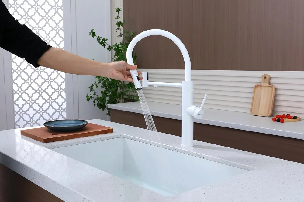 Смеситель для кухни Paulmark Ganymede Ga213199-WH с гибким изливом, белый матовый Sancos — официальный сайт