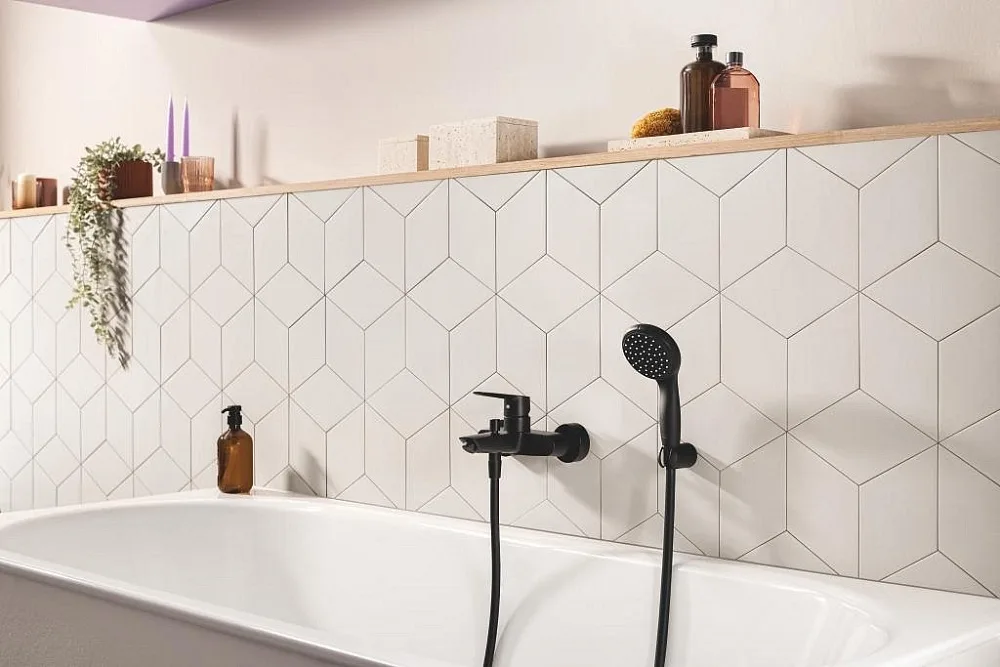 Душевая лейка Grohe Vitalio Start 279462430 матовый черный Sancos — официальный сайт
