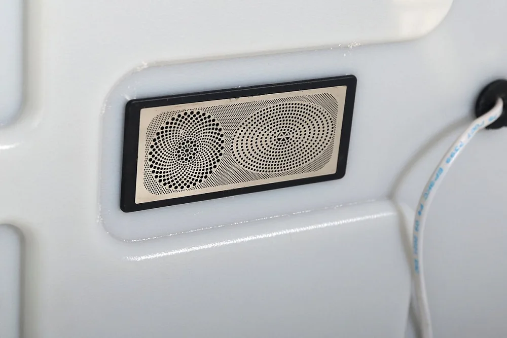 Зеркало круглое BelBagno SPC-RNG-700-LED-TCH-RAD с bluetooth, термометром и радио Sancos — официальный сайт