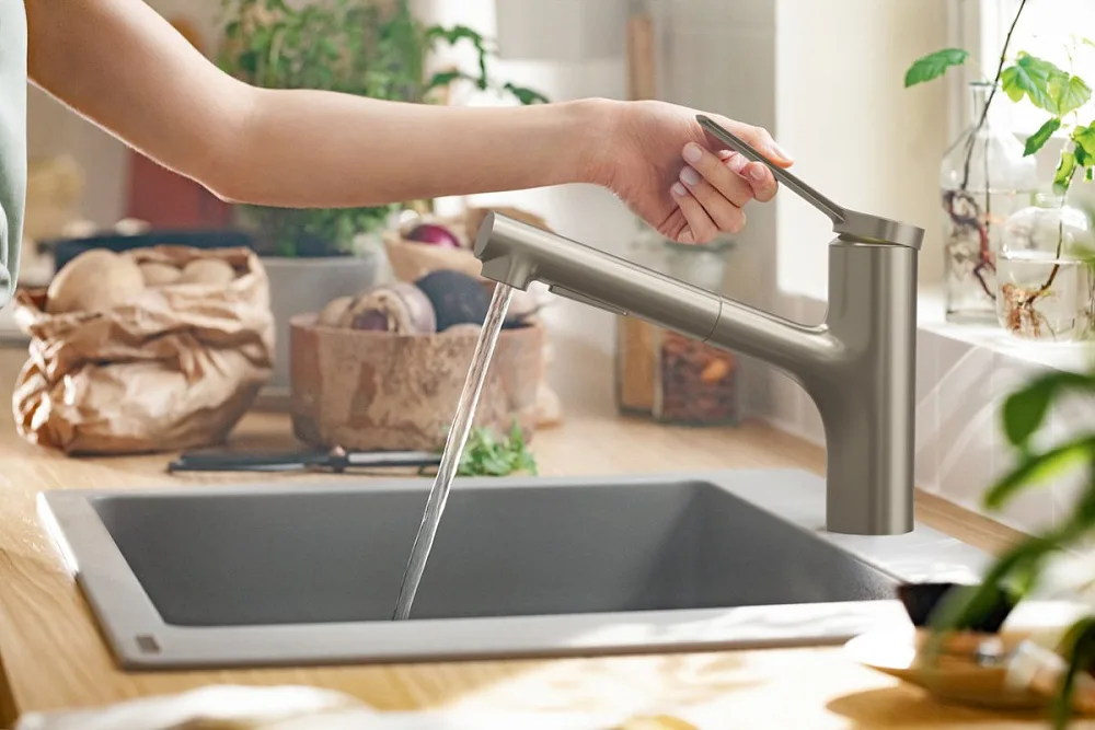 Смеситель для кухни Hansgrohe Zesis M33 74800800 сталь Sancos — официальный сайт