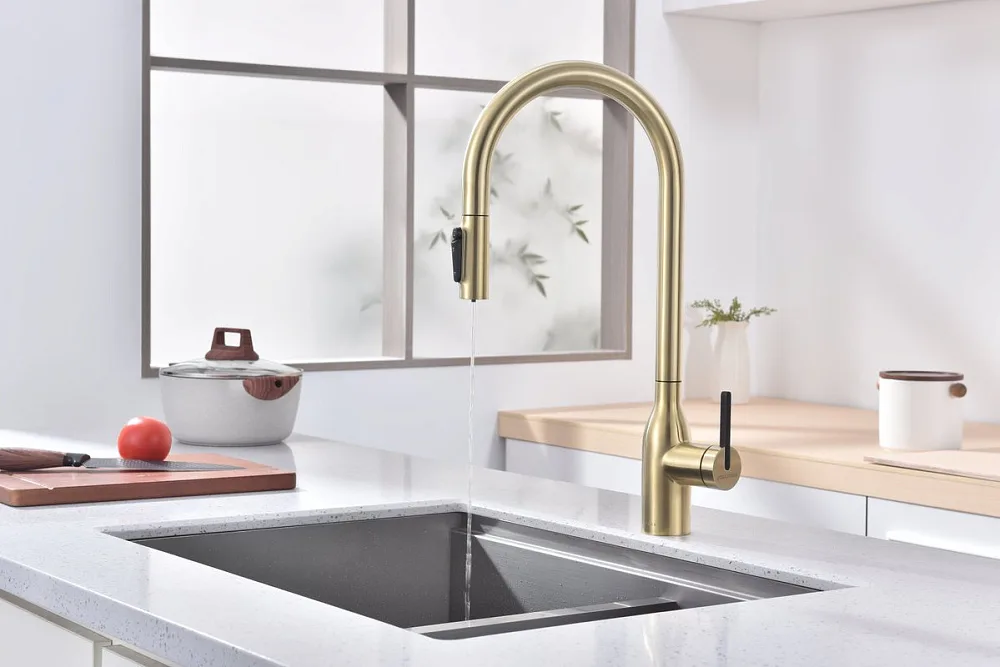 Смеситель для кухни Paulmark Universal Un213880-SBG светлое брашированное золото Sancos — официальный сайт